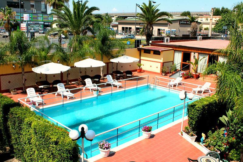 Hotel La Villa Misterbianco Zewnętrze zdjęcie